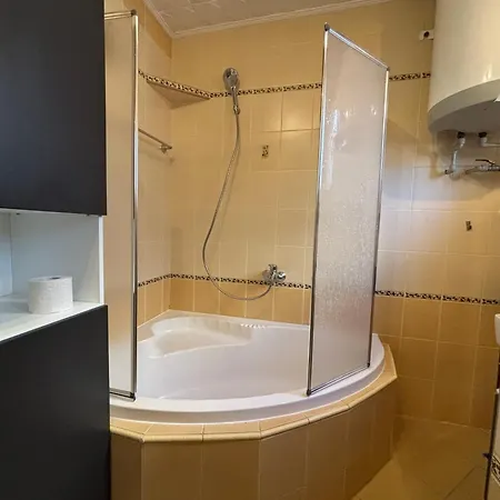 Kompletne Zariadeny 3 Izbovy *