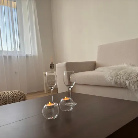 Apartment Kompletne Zariadeny 3 Izbovy