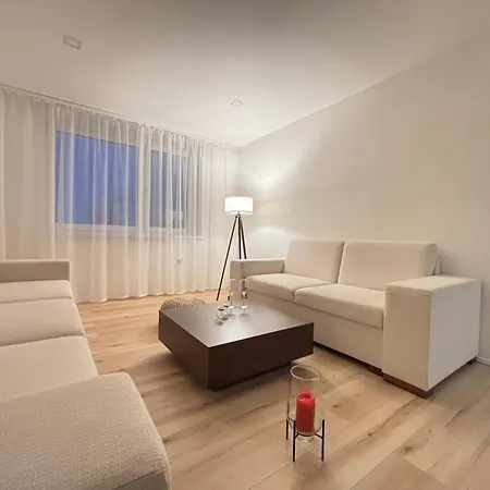 Kompletne Zariadeny 3 Izbovy * Belá