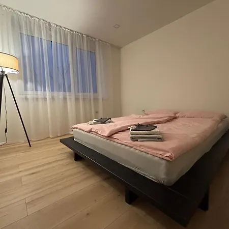 Kompletne Zariadeny 3 Izbovy Apartament