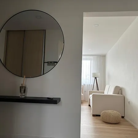 Apartment Kompletne Zariadeny 3 Izbovy