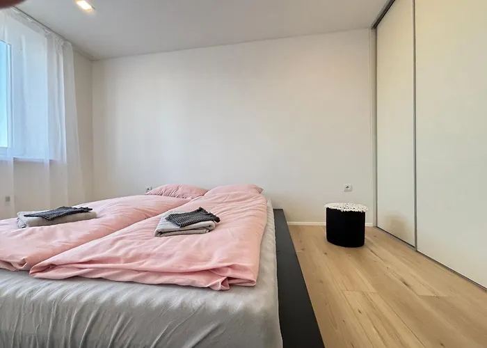 Kompletne Zariadeny 3 Izbovy Appartamento