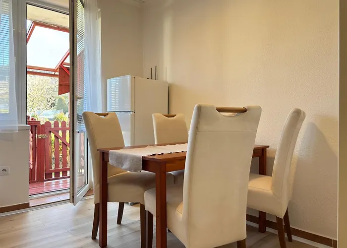 Kompletne Zariadeny 3 Izbovy Bela (Zilinsky kraj)