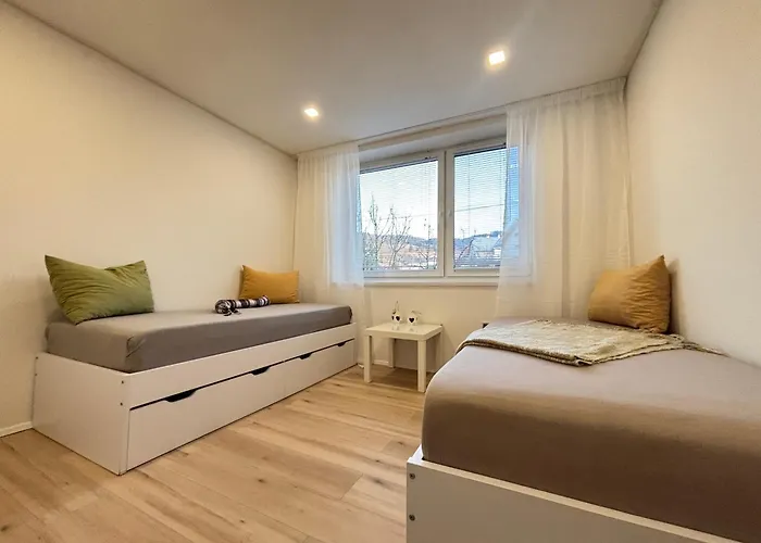 Kompletne Zariadeny 3 Izbovy Bela (Zilinsky kraj)